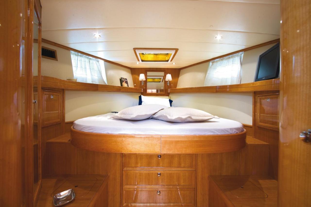 Hotel Night On Board La Maddalena  Esterno foto