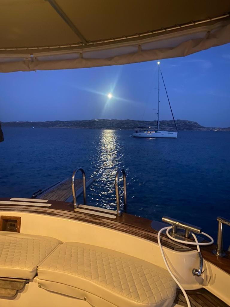 Hotel Night On Board La Maddalena  Esterno foto